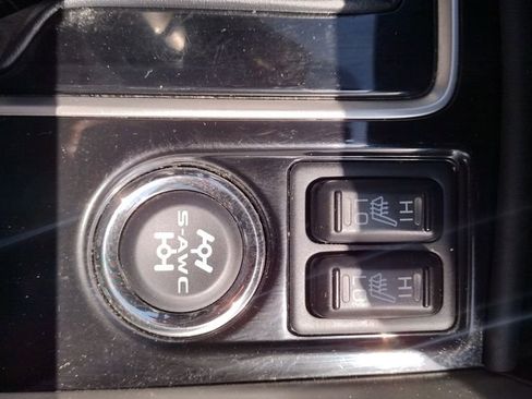 Used 2024 Mitsubishi Eclipse Cross AWD image 30