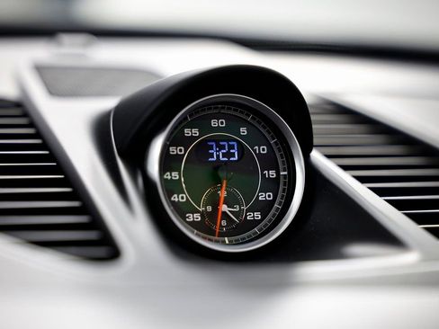 Certified 2015 Porsche 911 Carrera GTS image 34