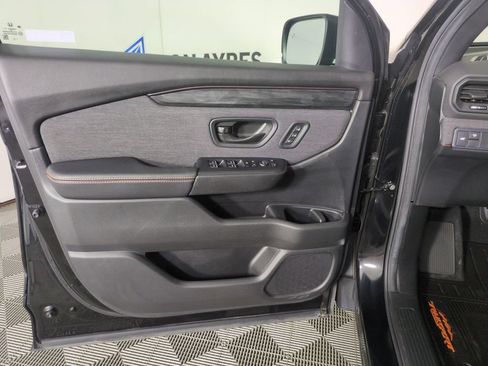 Certified 2026 Honda Passport TrailSport image 10