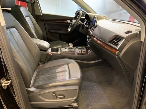 Used 2019 Audi Q5 2.0T Premium Plus w/ Premium Plus Package AWD/4WD image 55