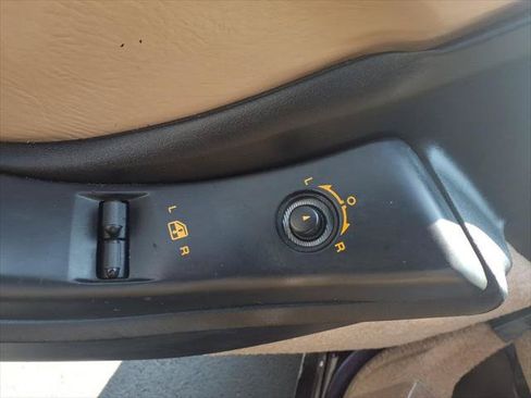 Used 1992 Chevrolet Corvette Coupe RWD image 10