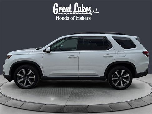 Used 2024 Honda Pilot Elite image 2