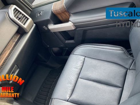 Used 2019 Ford F150 Lariat w/ Equipment Group 502A Luxury image 31