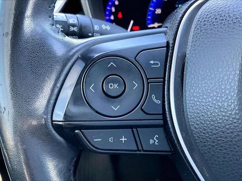 Used 2019 Toyota Corolla XSE image 20