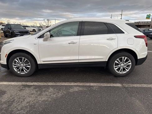 Used 2022 Cadillac XT5 Premium Luxury image 8