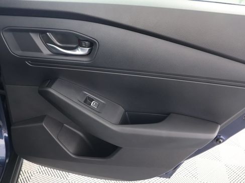 Used 2025 Honda Accord SE image 28