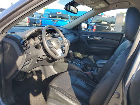 Certified 2020 Nissan Rogue SL image 13