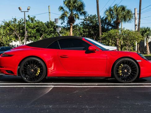 Used 2018 Porsche 911 Carrera image 57