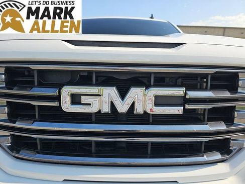 Used 2018 GMC Sierra 1500 SLT AWD/4WD image 31