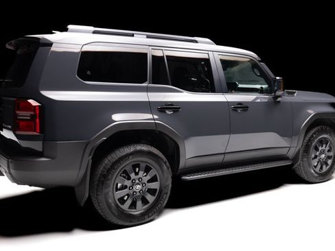 Used 2026 Toyota Land Cruiser w/ Premium Package AWD/4WD image 4