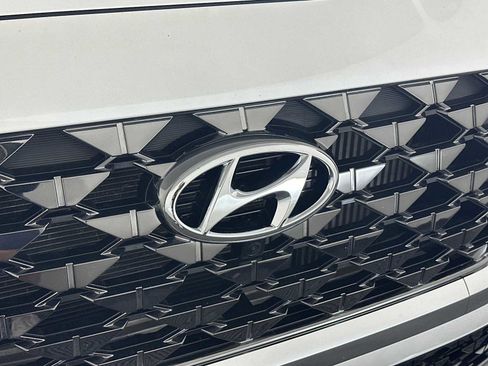 Used 2023 Hyundai Santa Fe Calligraphy FWD image 10