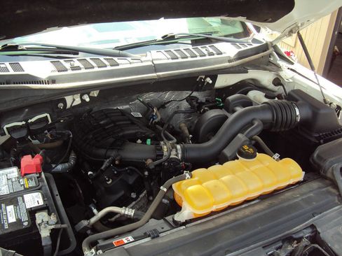Used 2015 Ford F150 XL RWD image 10