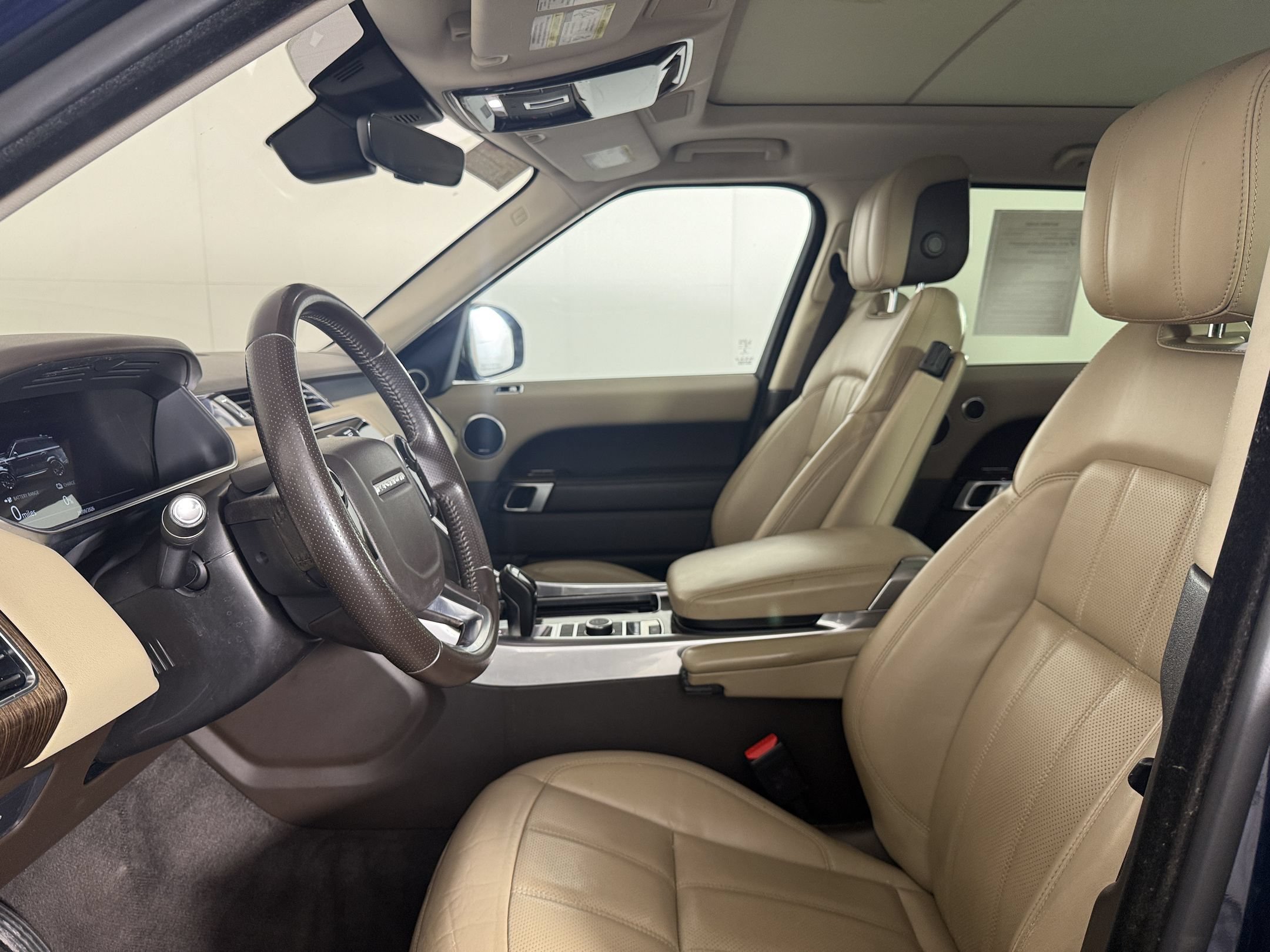 Used 2020 Land Rover Range Rover Sport HSE AWD/4WD image 5