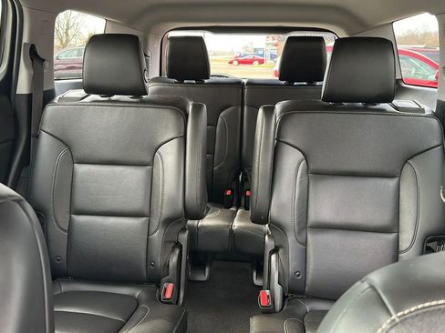 Used 2019 GMC Acadia SLT image 12