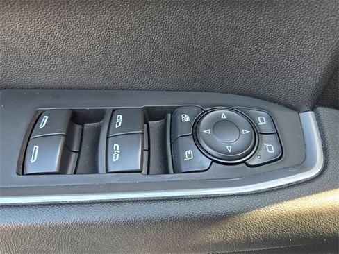 Used 2024 GMC Sierra 1500 SLT image 27