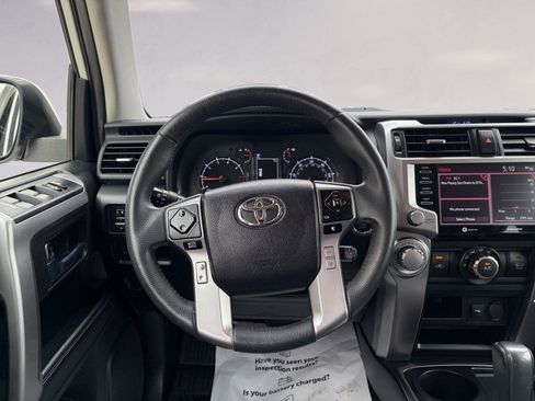 Used 2021 Toyota 4Runner SR5 image 12
