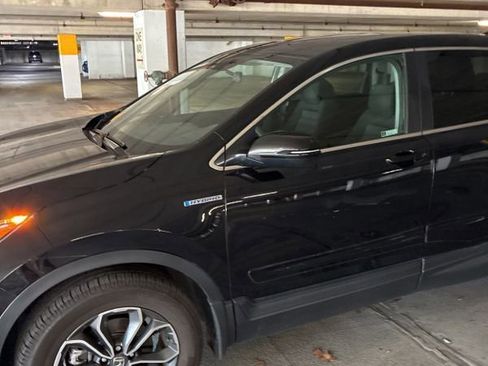 Used 2021 Honda CR-V EX image 3