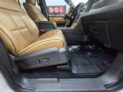 Used 2014 Lincoln Navigator 2WD w/ Equipment Group 101A image 20