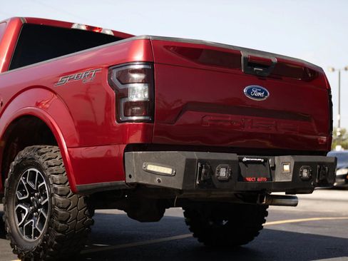 Used 2018 Ford F150 XLT w/ Equipment Group 302A Luxury AWD/4WD image 13