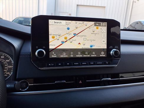 Used 2024 Mitsubishi Outlander SE image 21