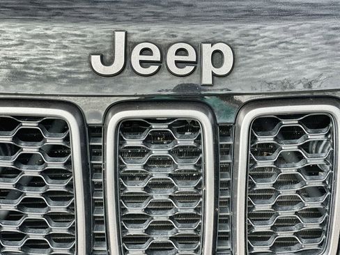 Used 2019 Jeep Grand Cherokee High Altitude image 32