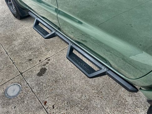 Used 2024 Nissan Frontier Pro-X w/ Pro Convenience Package image 13