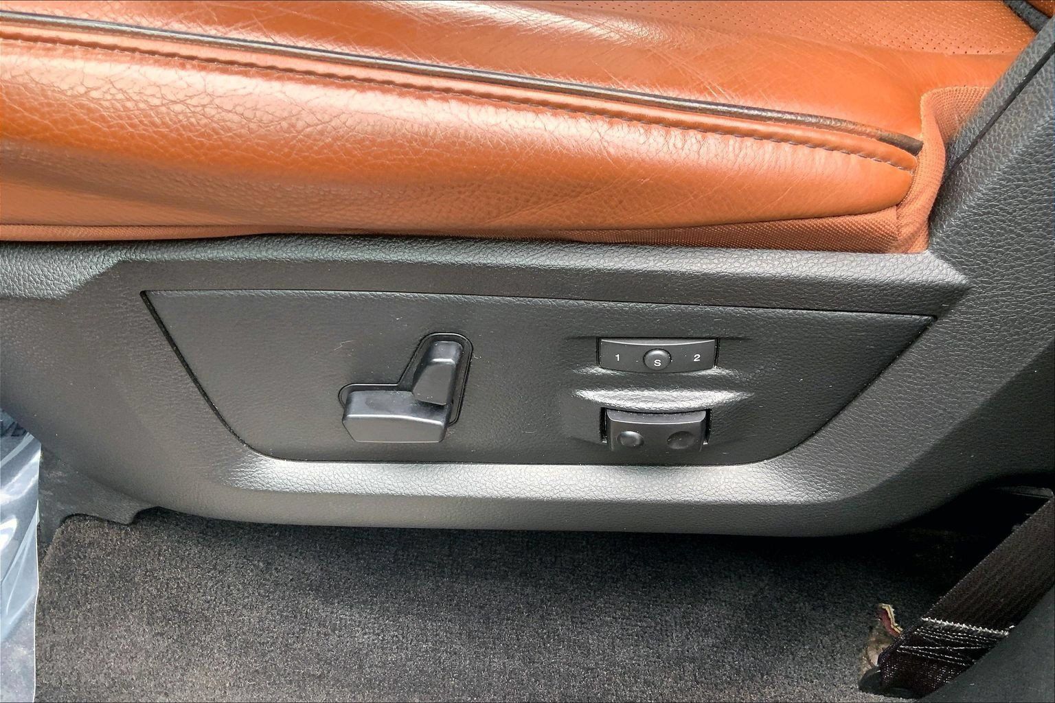 Used 2017 RAM 1500 Laramie Longhorn AWD/4WD image 29