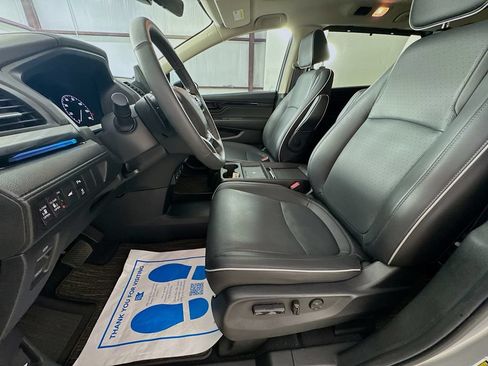 Used 2026 Honda Odyssey Elite image 32