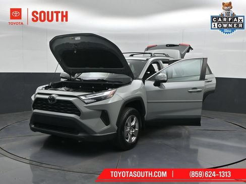 Used 2022 Toyota RAV4 XLE w/ Convenience Package AWD/4WD image 57