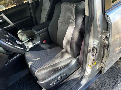 Used 2019 Toyota 4Runner SR5 image 13