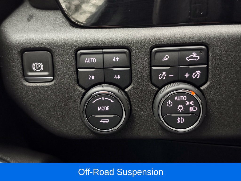 Used 2022 Chevrolet Silverado 1500 LTZ AWD/4WD image 30