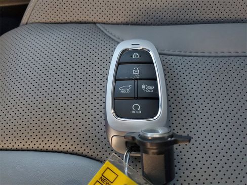 Used 2023 Hyundai Palisade SEL w/ Premium Package image 25