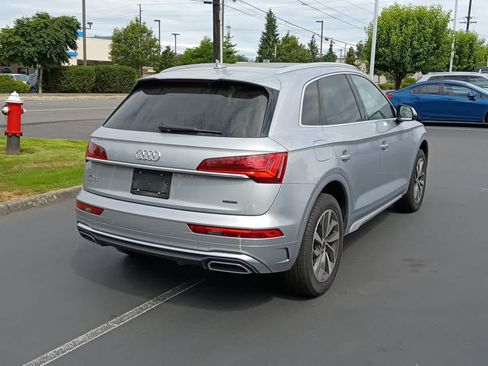 Used 2023 Audi Q5 2.0T Premium Plus w/ Premium Plus Package AWD/4WD image 4