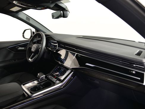 New 2026 Audi Q8 Premium Plus image 18