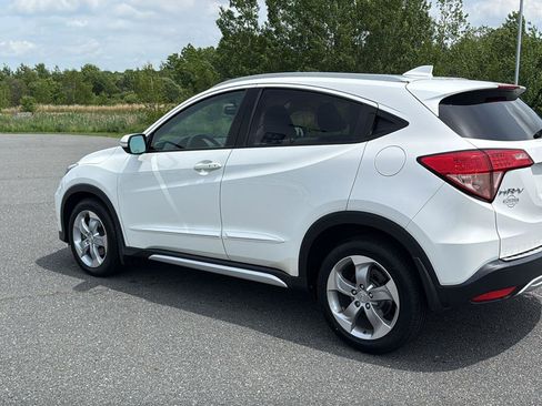 Used 2016 Honda HR-V EX-L image 9