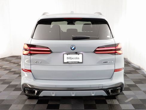 New 2026 BMW X5 xDrive50e w/ M Sport Package AWD/4WD image 18