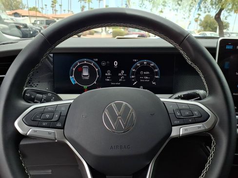 Certified 2026 Volkswagen Tiguan S FWD image 25