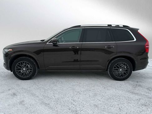 Used 2018 Volvo XC90 T6 Momentum image 6