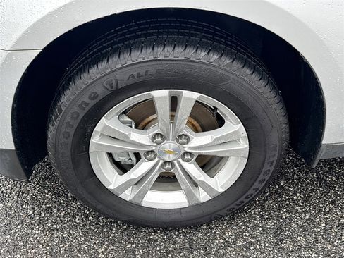 Used 2015 Chevrolet Equinox LS image 11