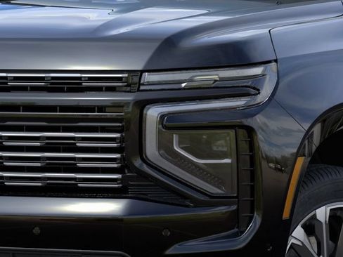 New 2026 Chevrolet Suburban High Country AWD/4WD image 10