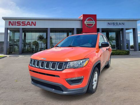 Used 2019 Jeep Compass Sport FWD image 8