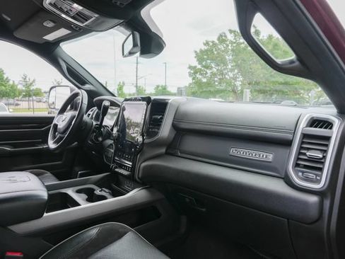 Used 2020 RAM 2500 Laramie w/ Night Edition AWD/4WD image 35