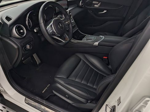 Used 2022 Mercedes-Benz GLC 300 image 9