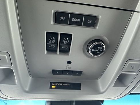 Used 2020 Chevrolet Tahoe Premier image 44