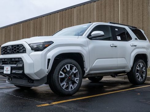 New 2025 Toyota 4Runner TRD Sport image 4