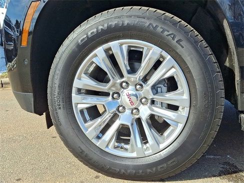 Used 2025 GMC Yukon XL Denali image 8