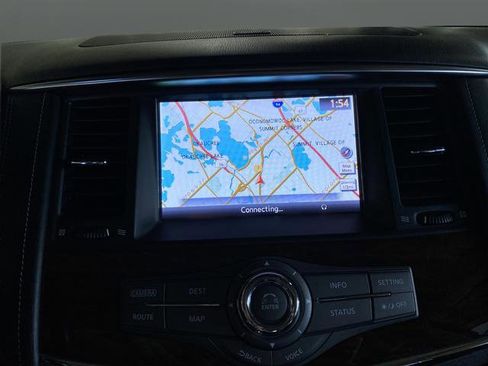 Used 2017 Nissan Armada Platinum image 10