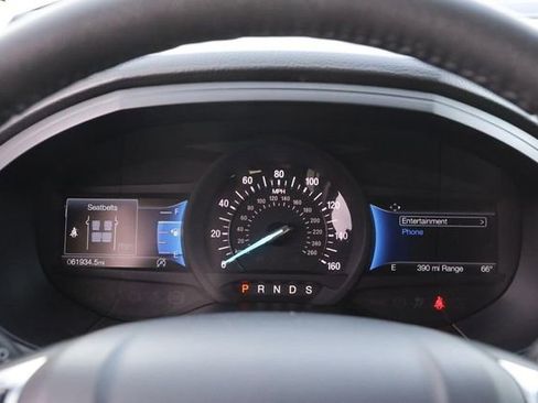 Used 2024 Ford Edge SEL image 13