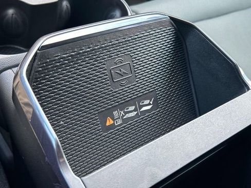 New 2026 GMC Terrain AT4 w/ Convenience Package III image 36