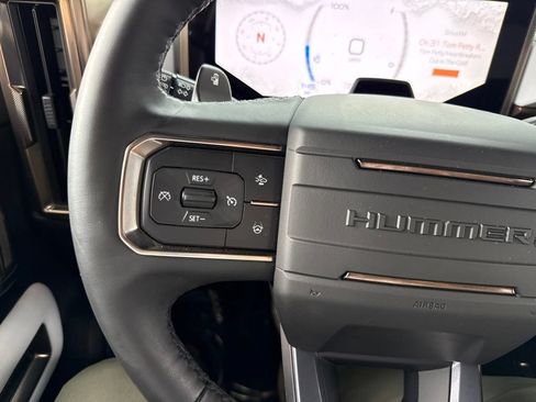 Used 2025 GMC Hummer EV 3X AWD/4WD image 80